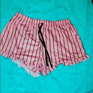 pink shorts